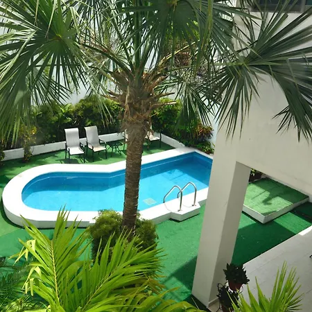 Rinconada Del Mar Apts
